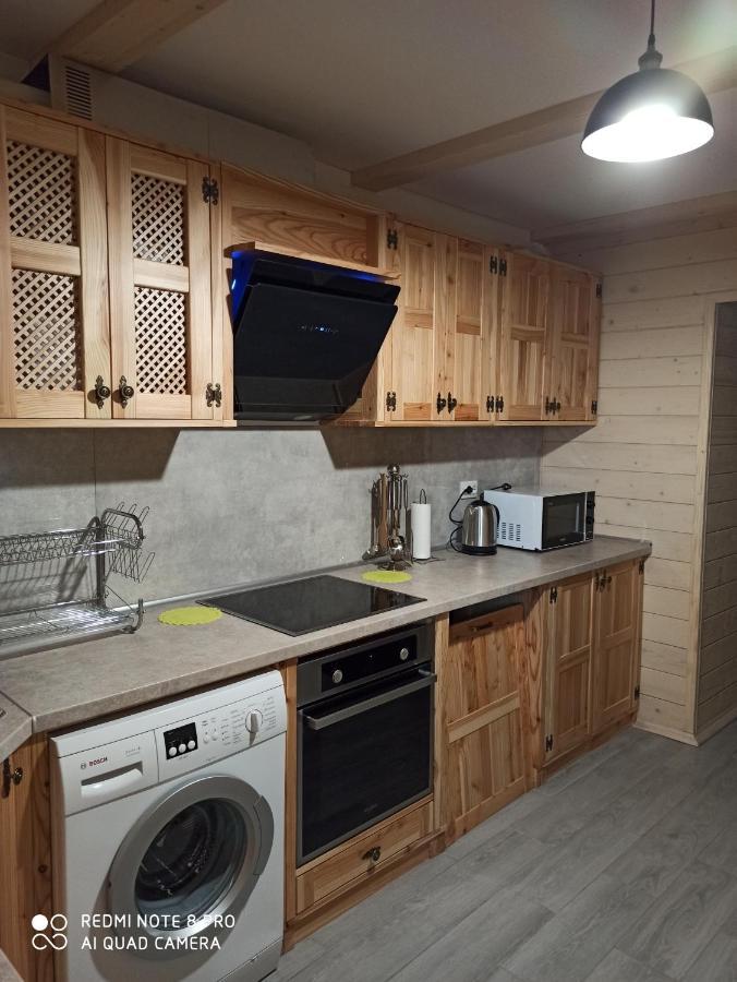 Brand New 2020 Specious Apartment Druzi 2 Palyanytsya Luaran gambar
