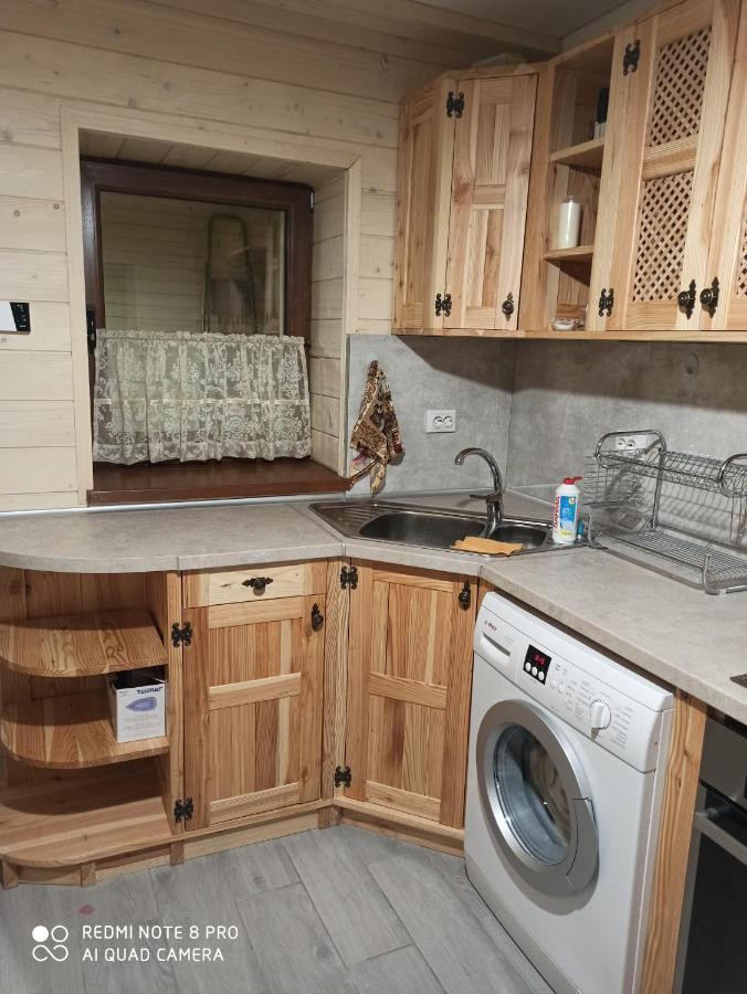 Brand New 2020 Specious Apartment Druzi 2 Palyanytsya Luaran gambar
